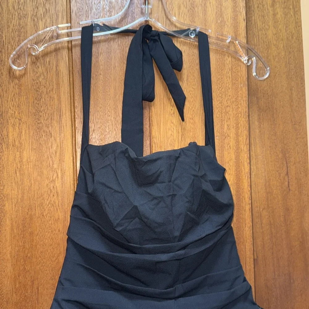 Oh Polly Ludmila Halterneck Lace-Up Bubble Hem Corset Micro Mini Dress in Black - Picture 5 of 12